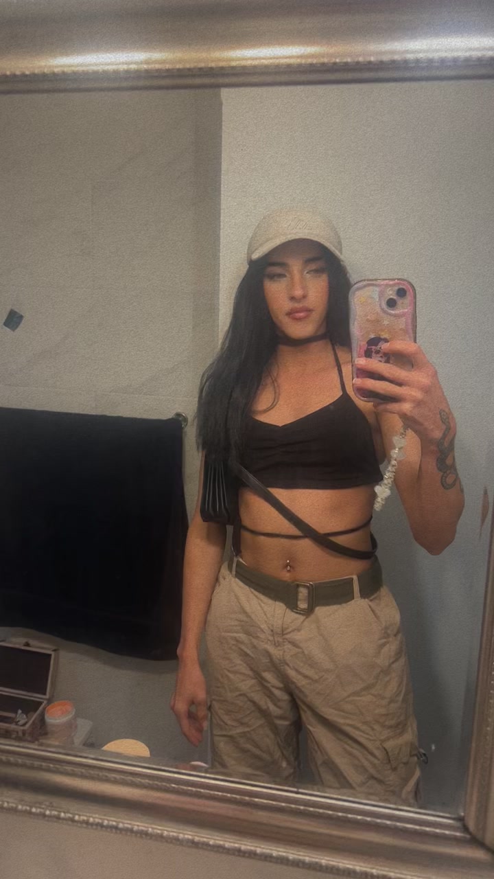 @laryssa_meloo_