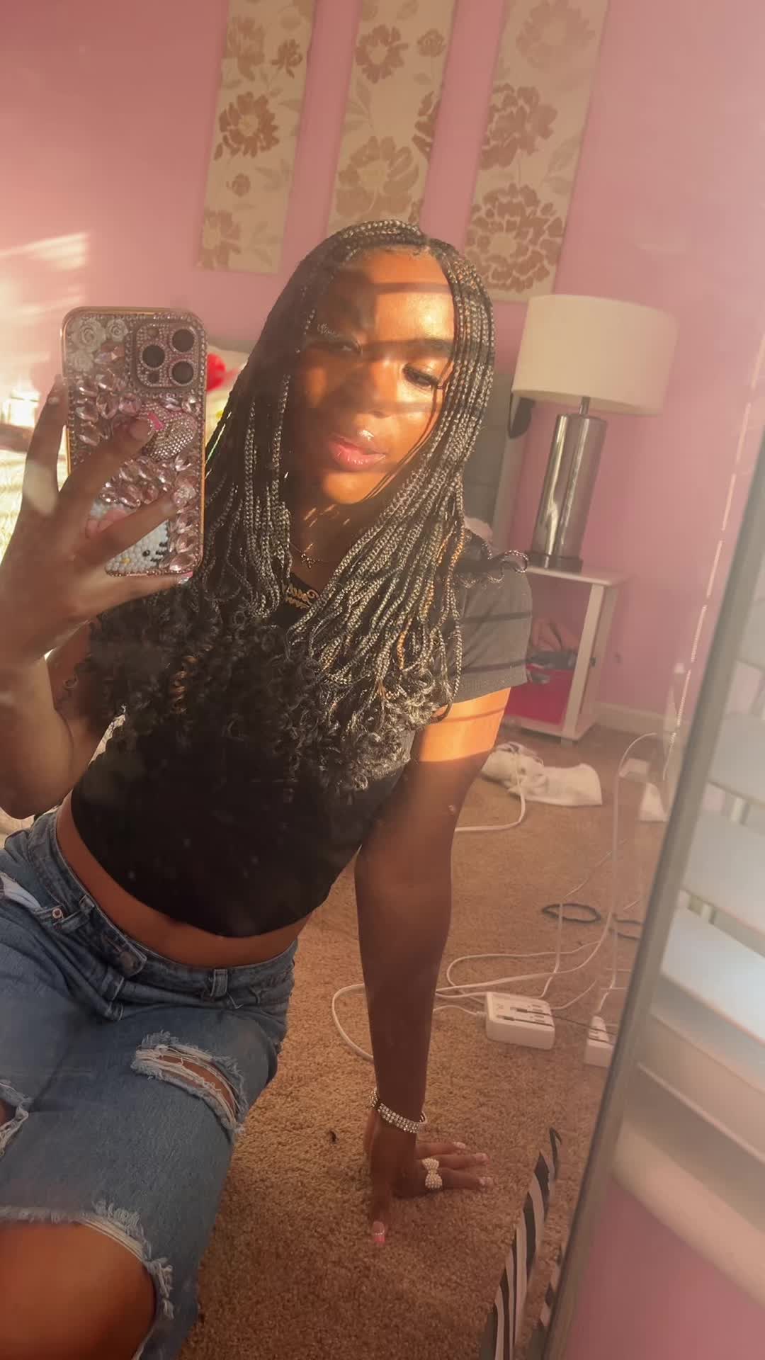 @𝒞𝑒𝓈𝒾𝓁𝓎 👸🏽🎀