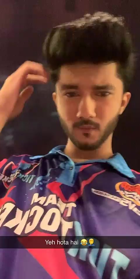 @Mr and Mrs Hussain tareen &hearts;️😍
