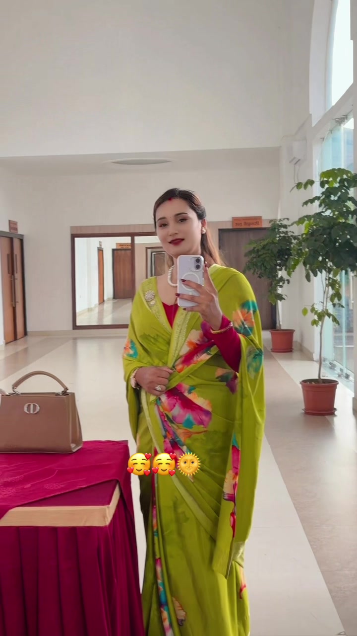 @jhumri❤️ण🌞❤️
