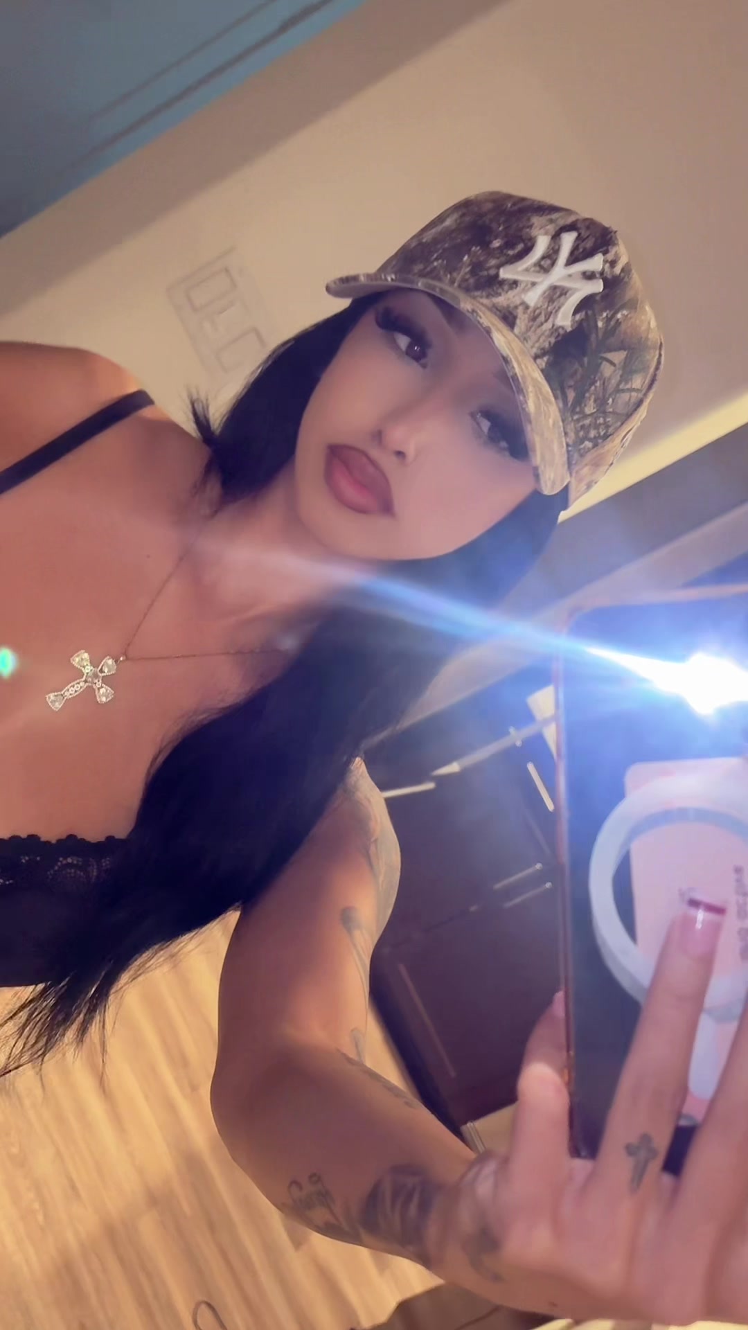 @Jade