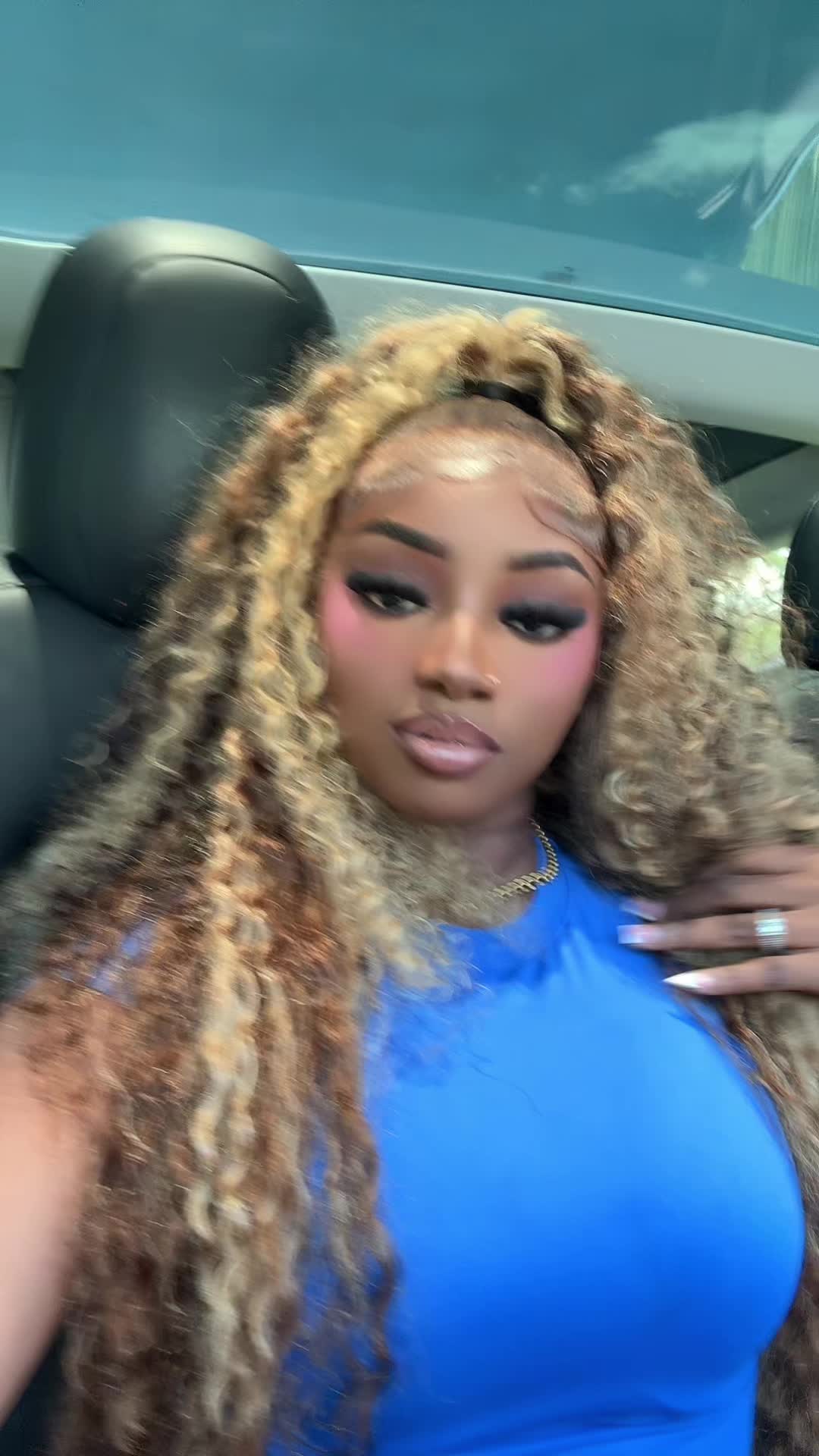 @casheddoutyana_