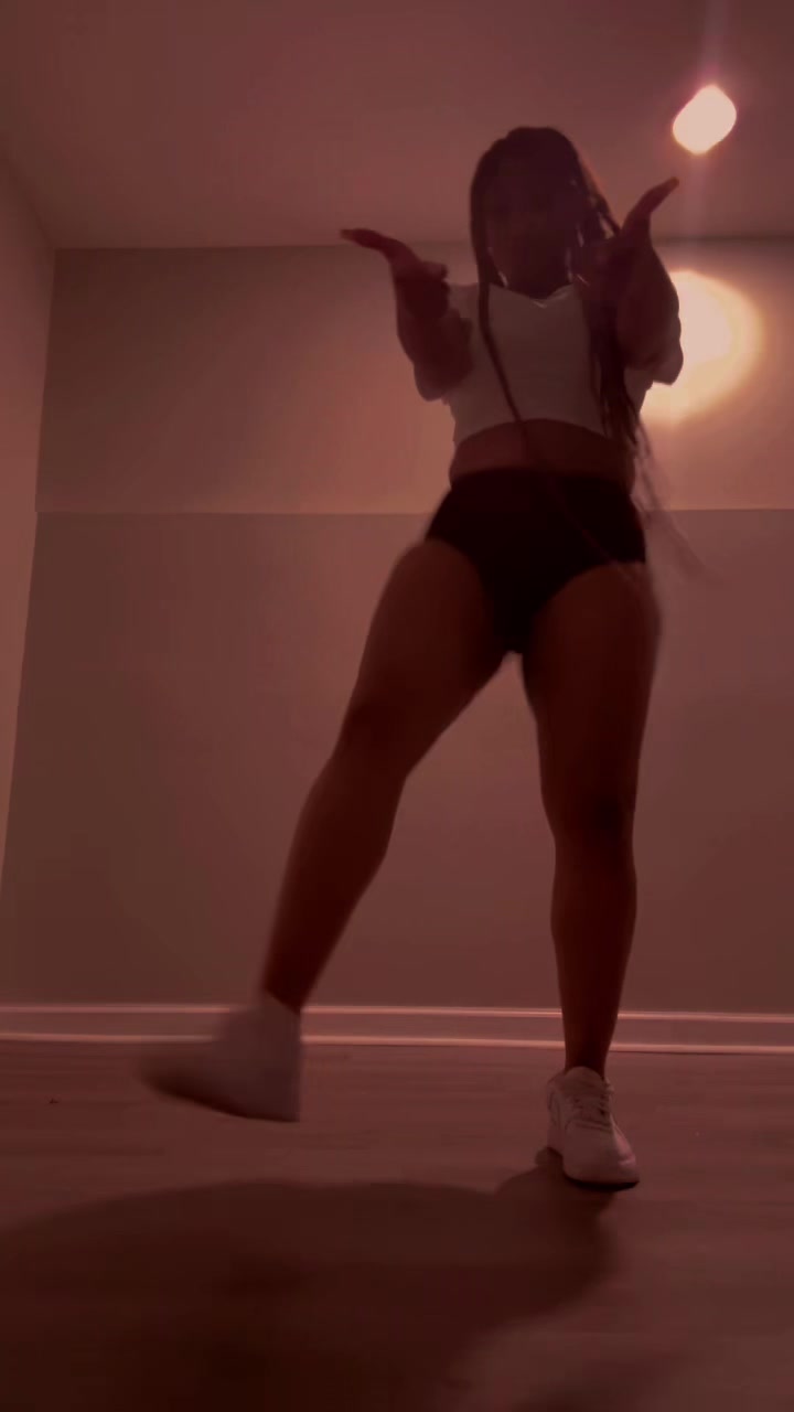 @DanceTiffTiff💪🔥