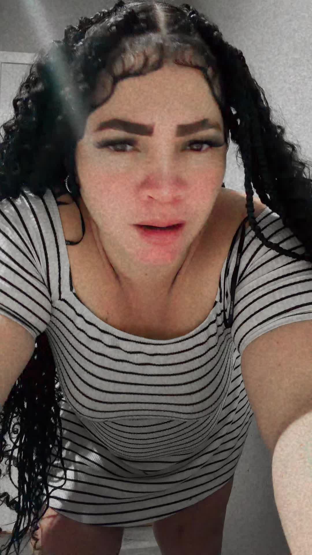 @Karina Tovar👸🏻