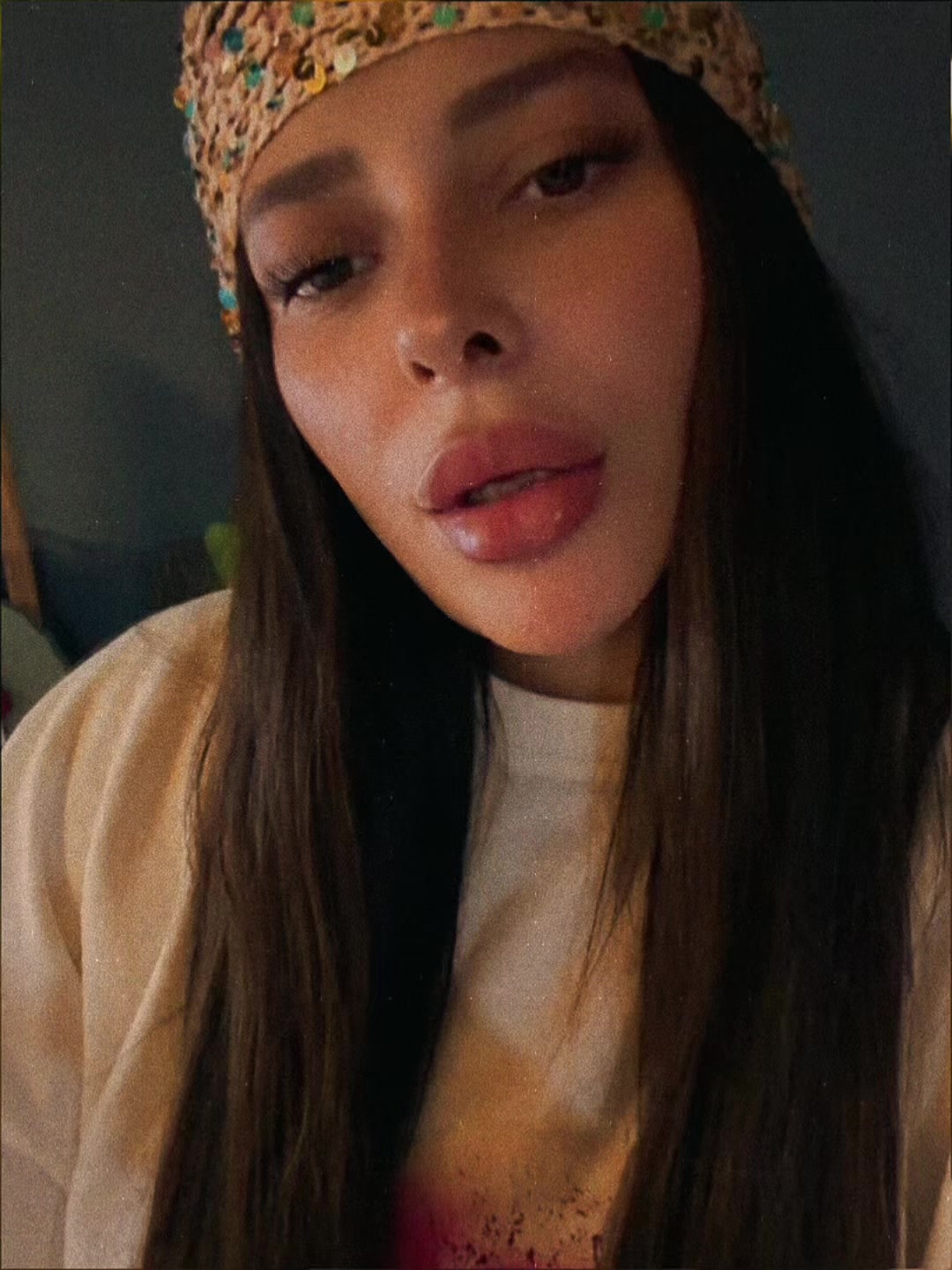 @busracakmak