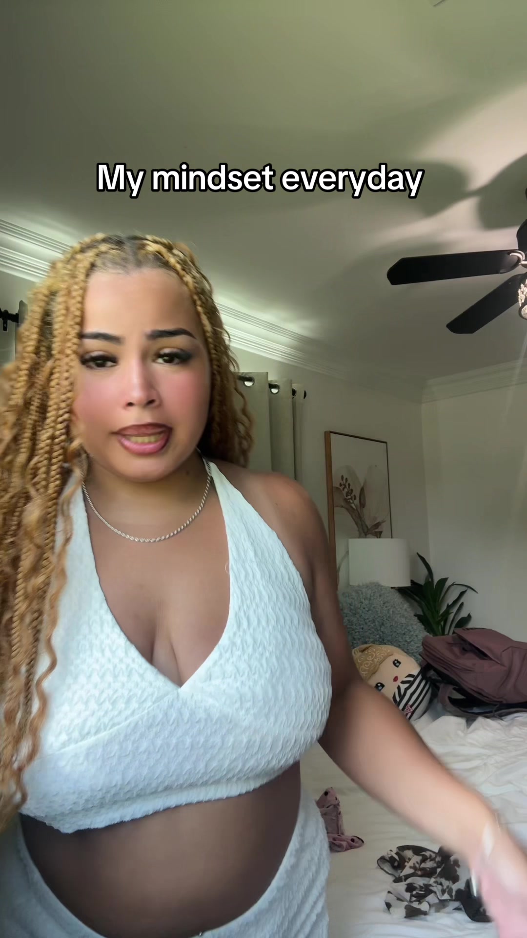 @krystlebabyyy