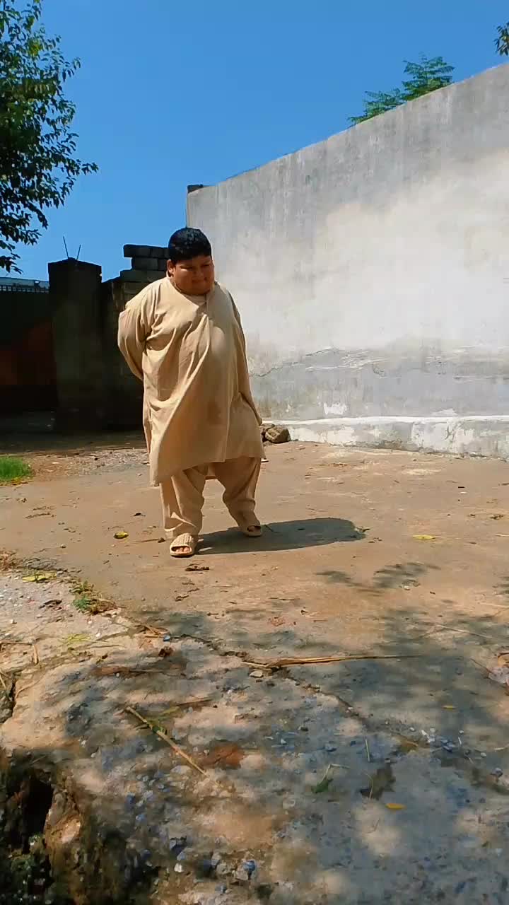 @Chota Khan Baba
