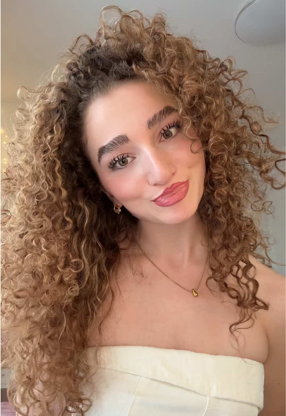 @𝐃𝐡𝐮𝐫𝐚𝐭𝐚 🇦🇱