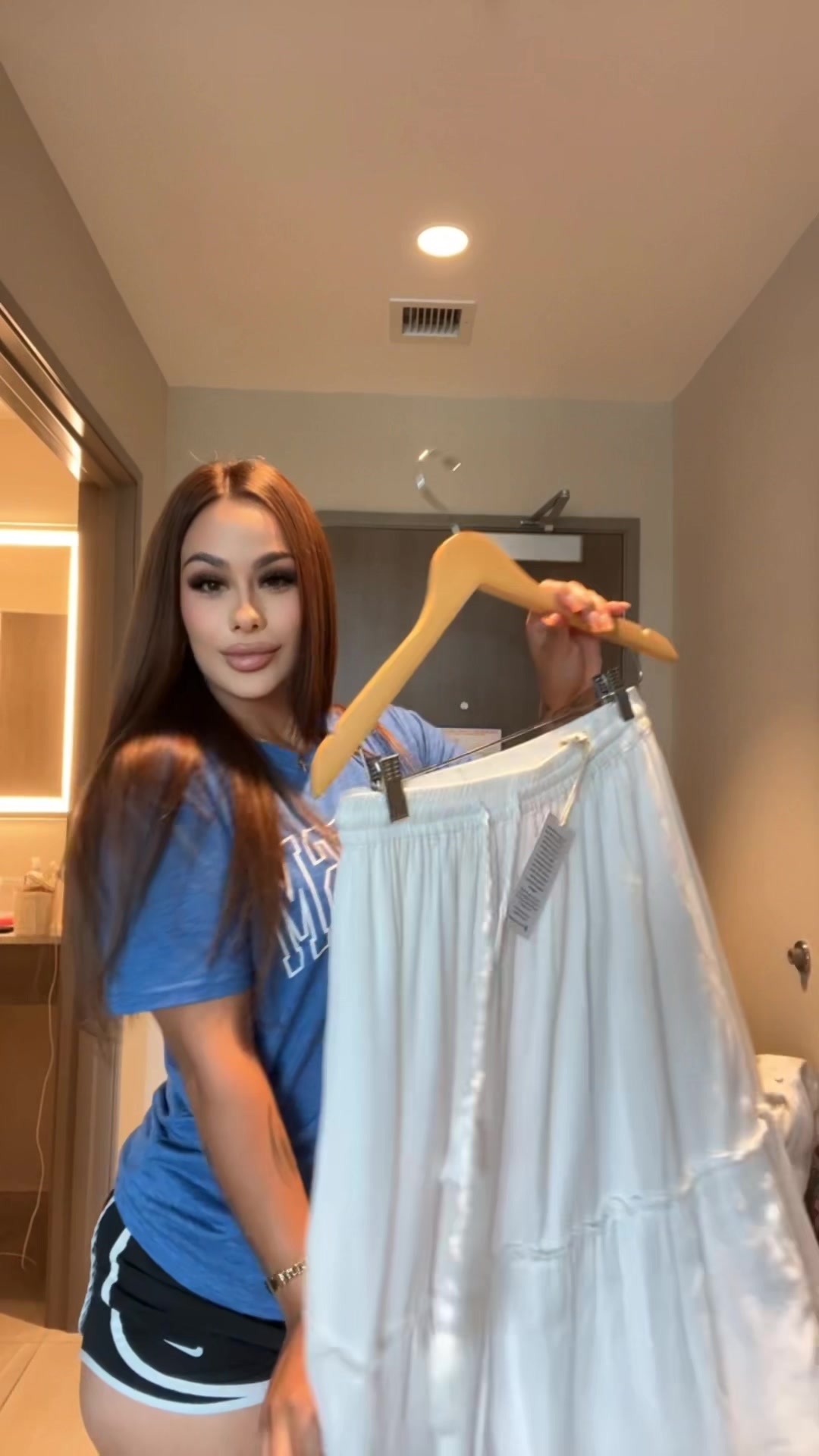 @laaaaadezzzz