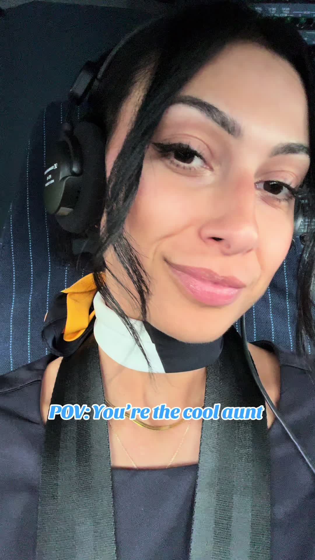 @Aylin🤍 Flight Attendant