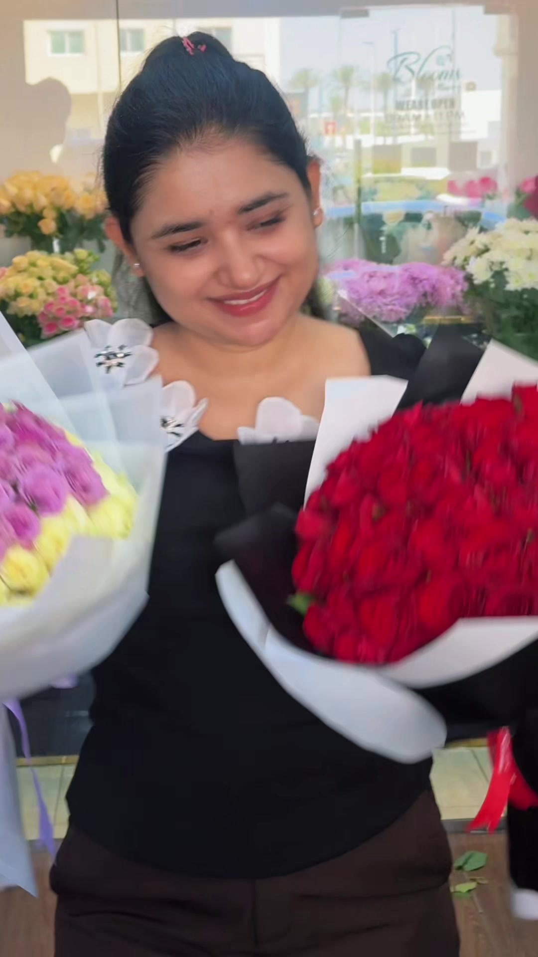 @Blooms Flowers UAE
