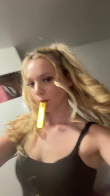 @justava