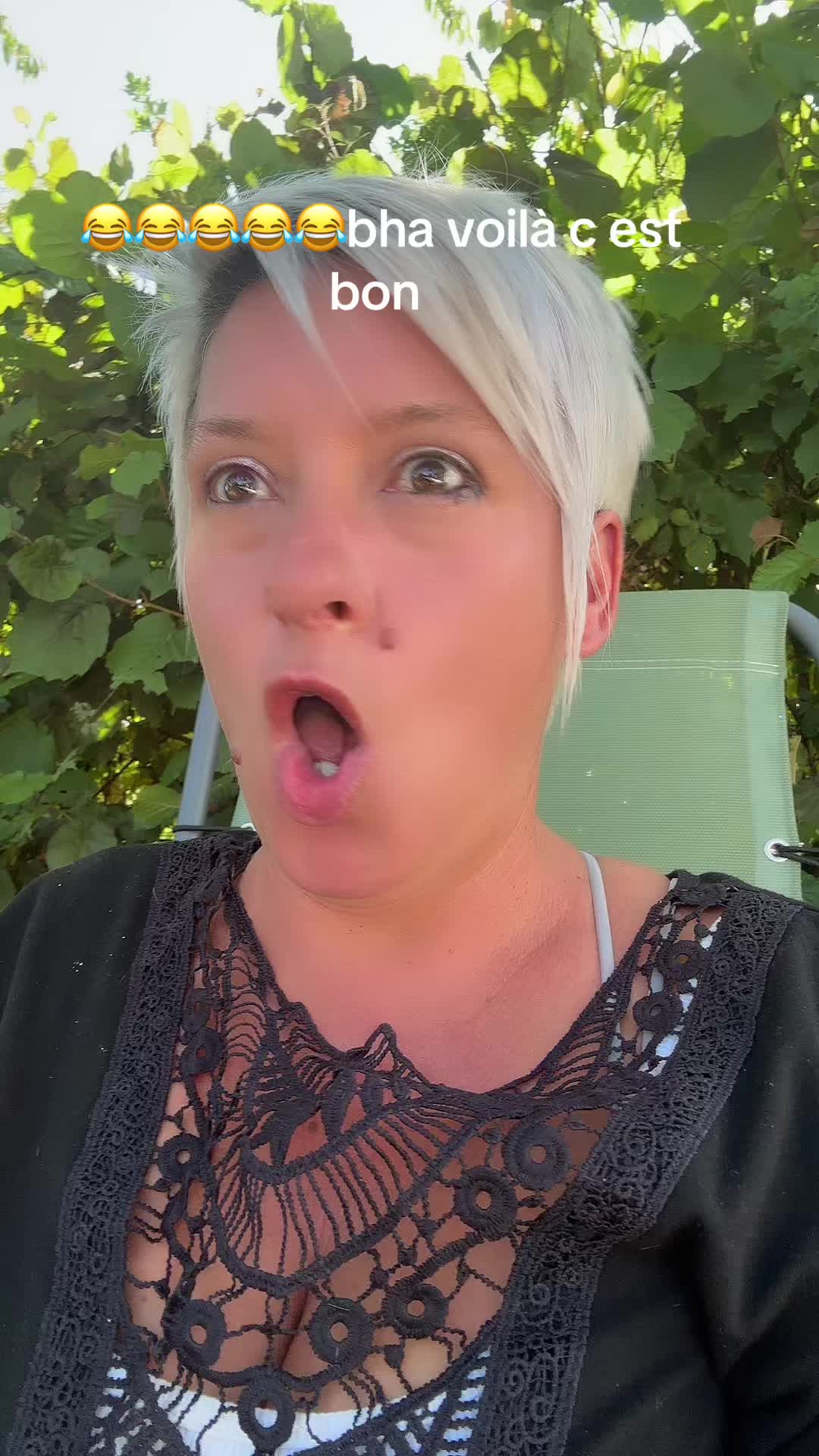 @Angellafolledingue