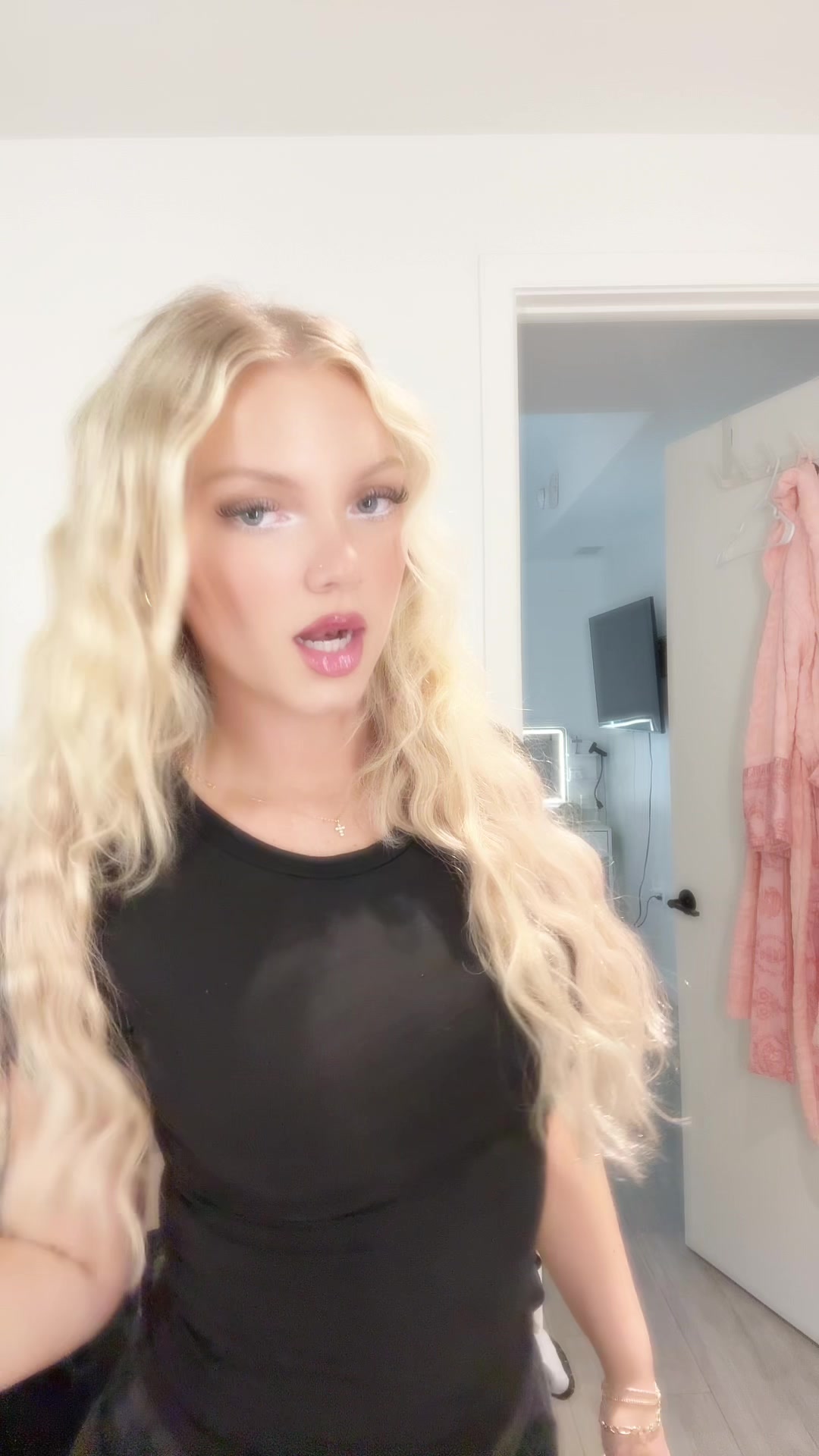 @maddieeprosser