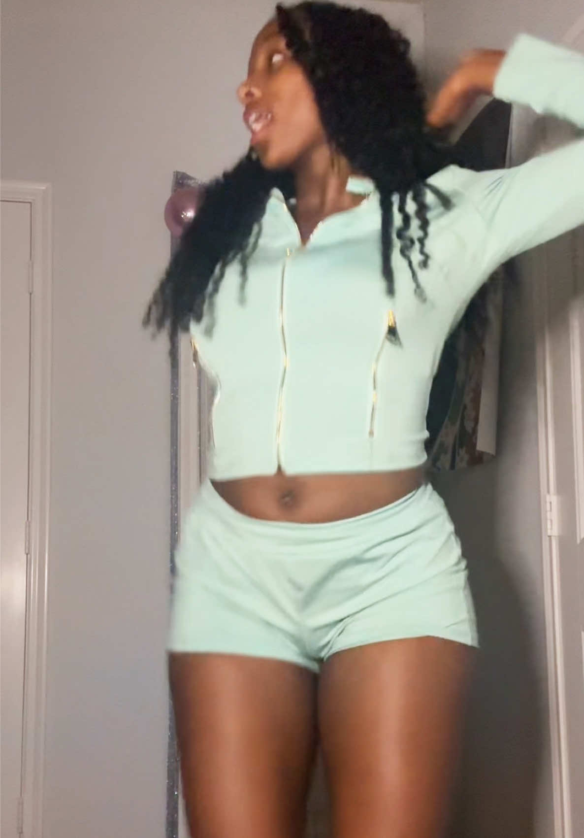 @itztheaaa