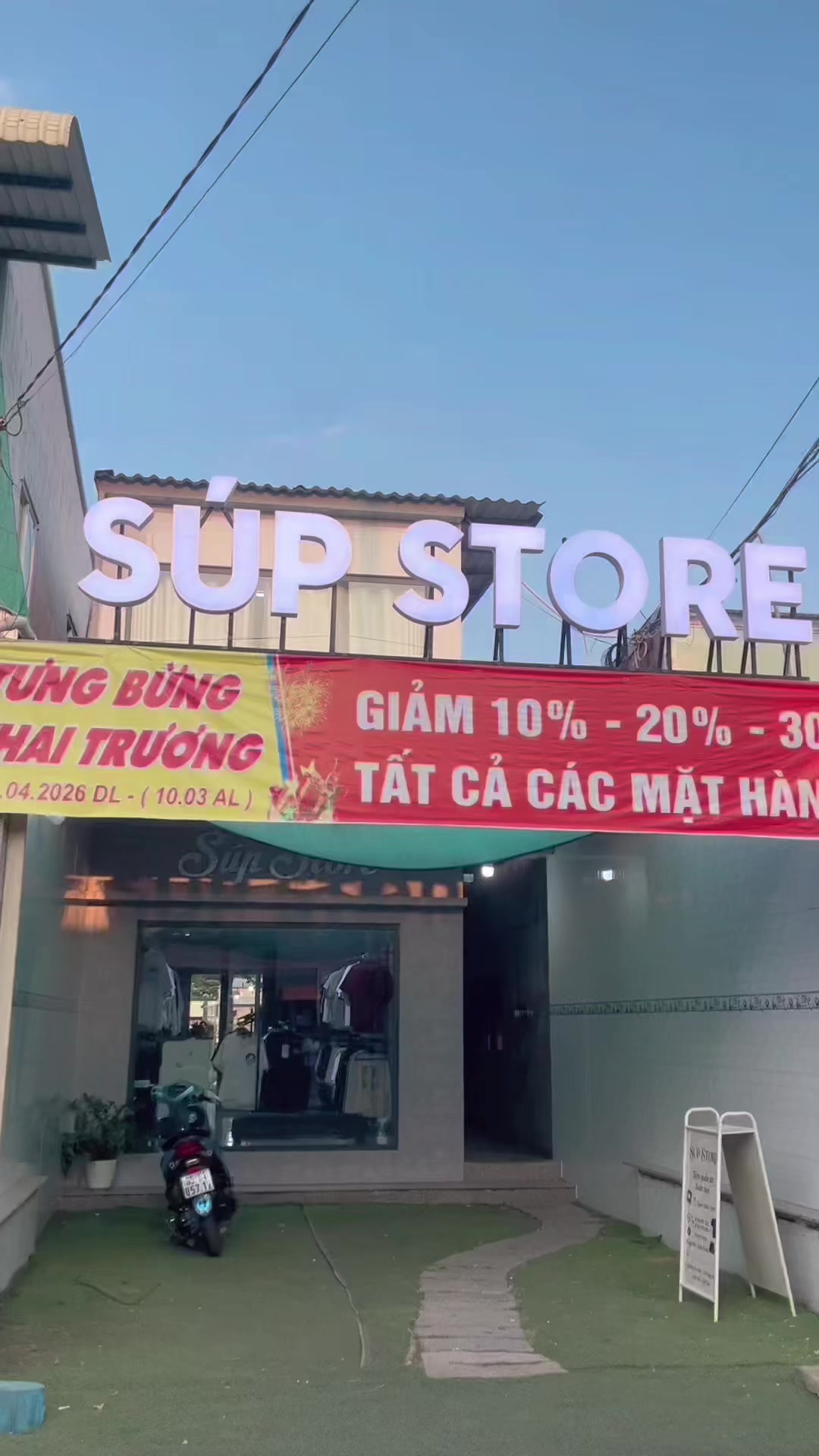 @Huỳnh Như Sốpping 🌸