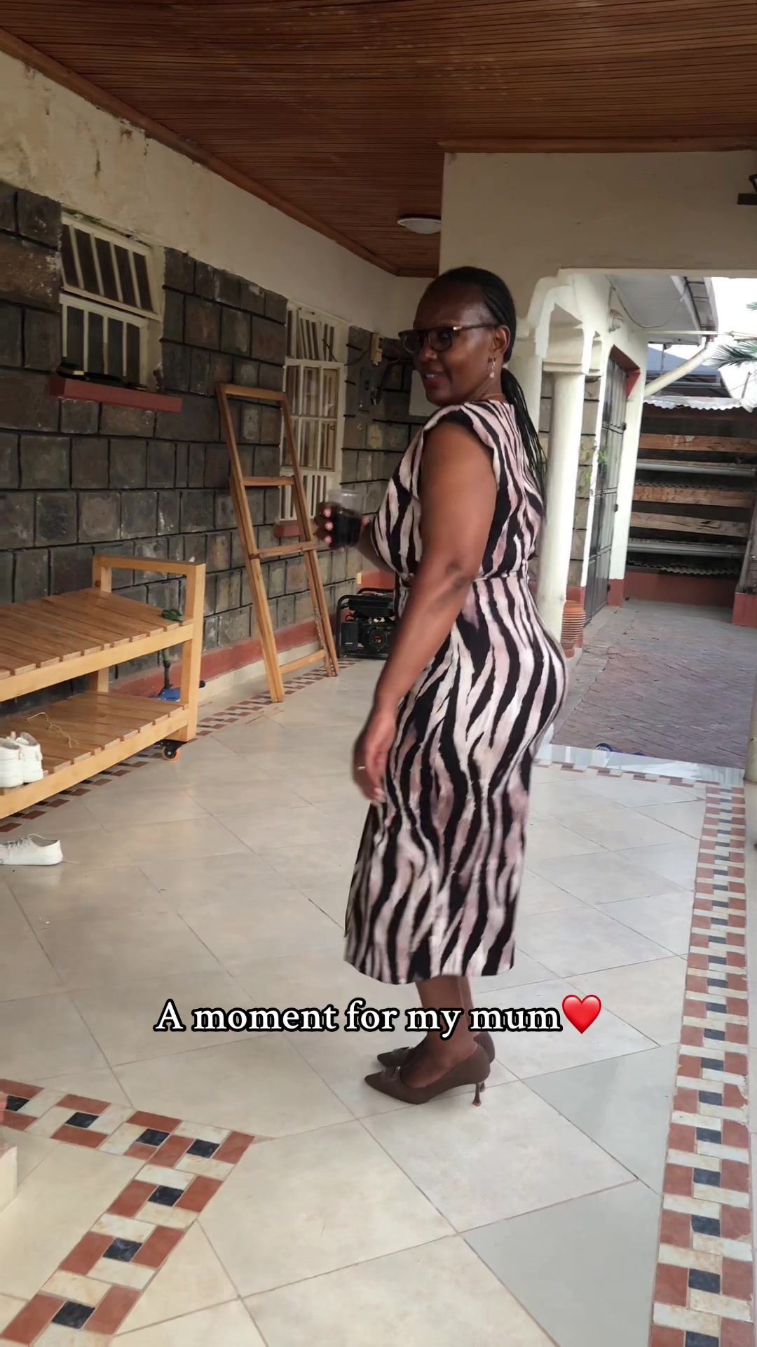 @Gloria Mumbi