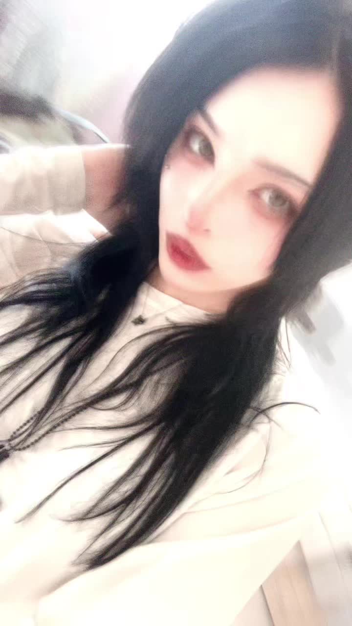 @hikkarska