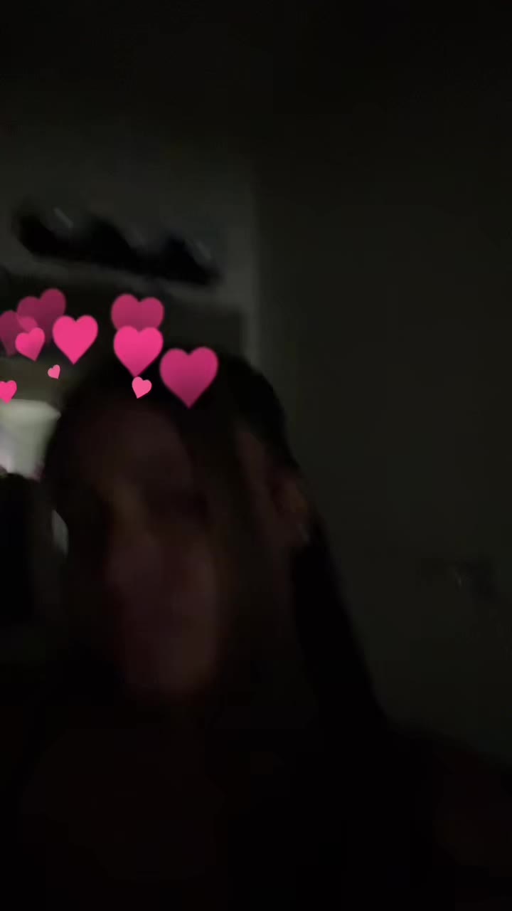 @j u l i a n n a𝜗𝜚