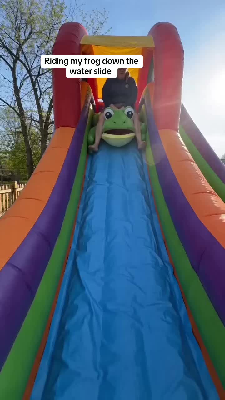 @Queenlovefrogs