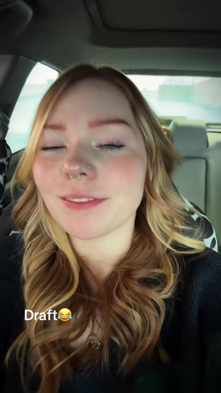 @strawbrii05