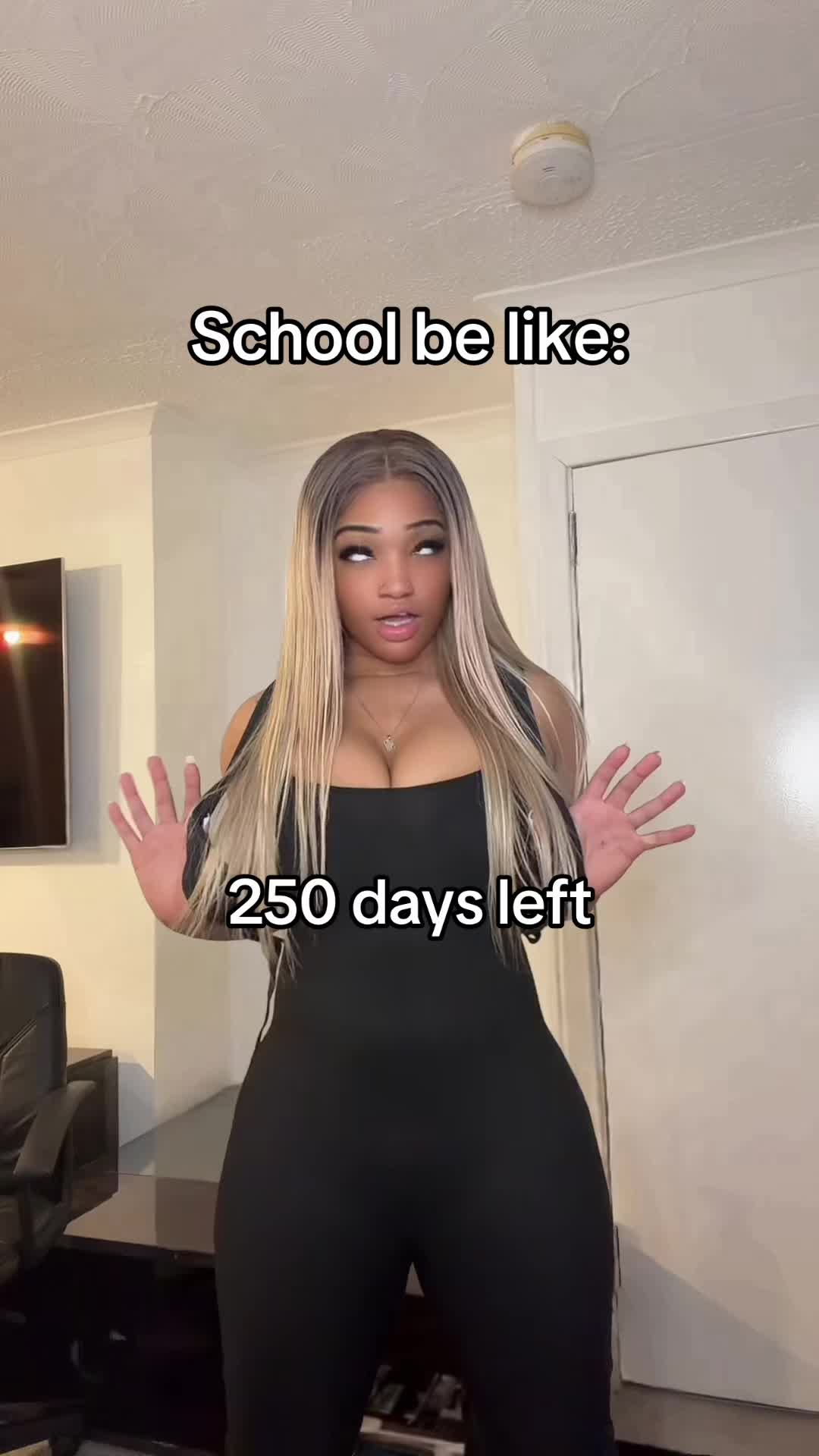 @𝐀𝐋𝐄𝐗𝐈𝐒 𝐃