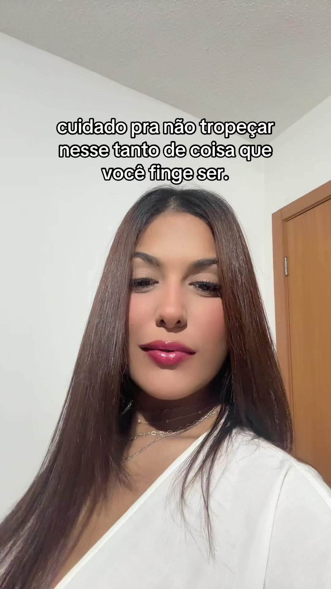 @hyas