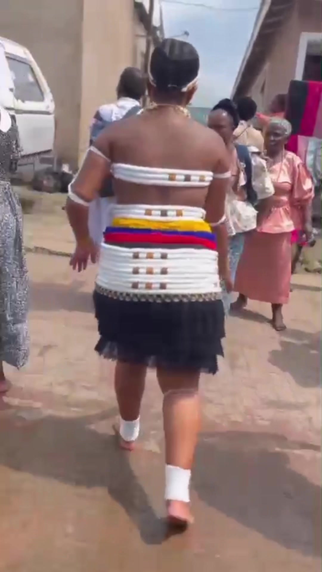 @MaDwanyeka||UMbhaki WamaKhekhe