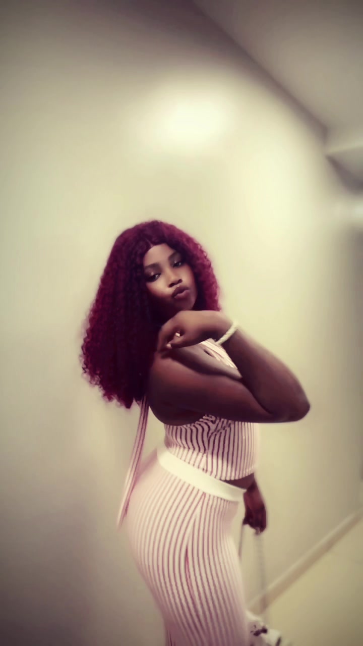 @Cee Cee🌸