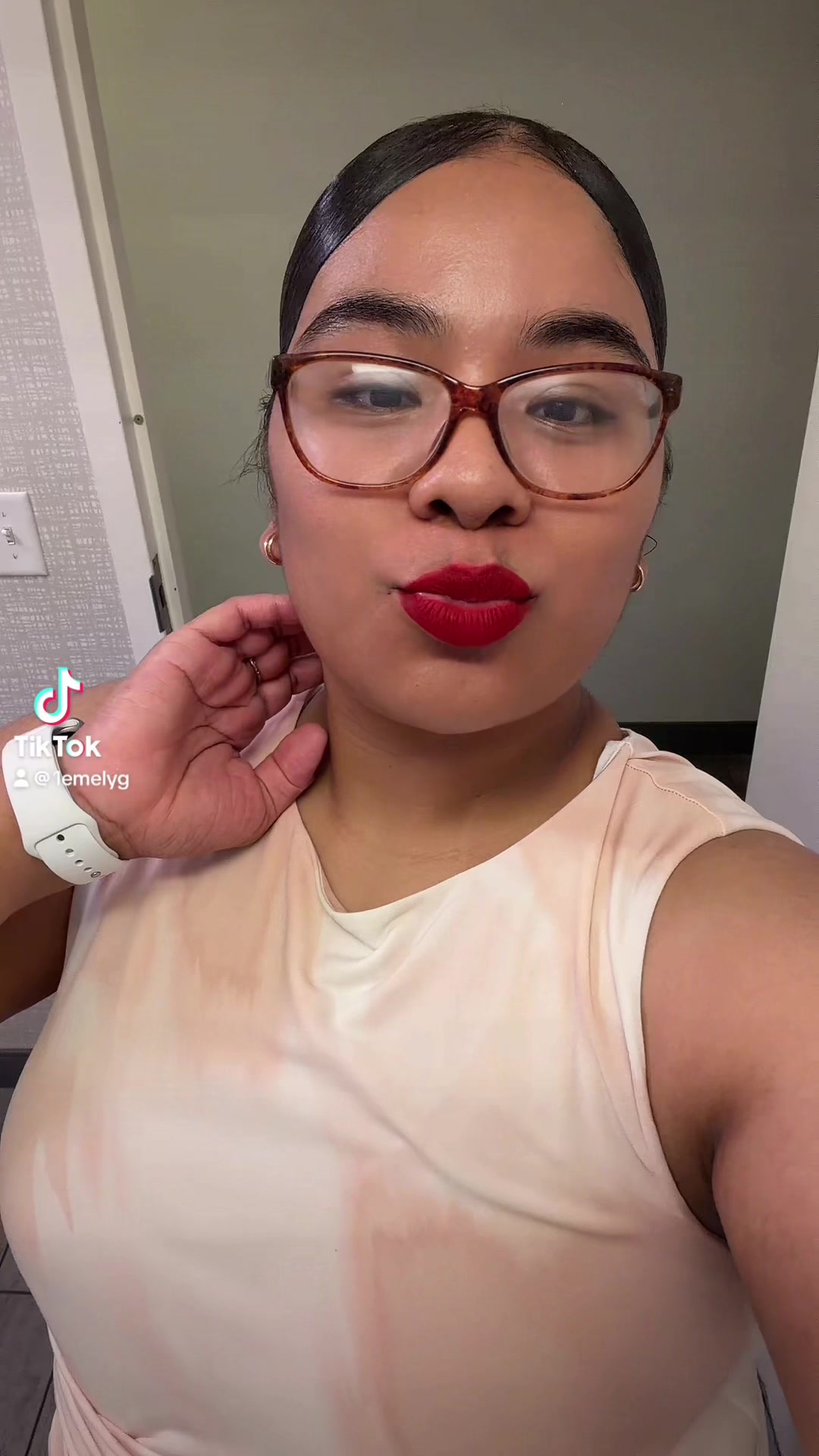 @1EmelyG