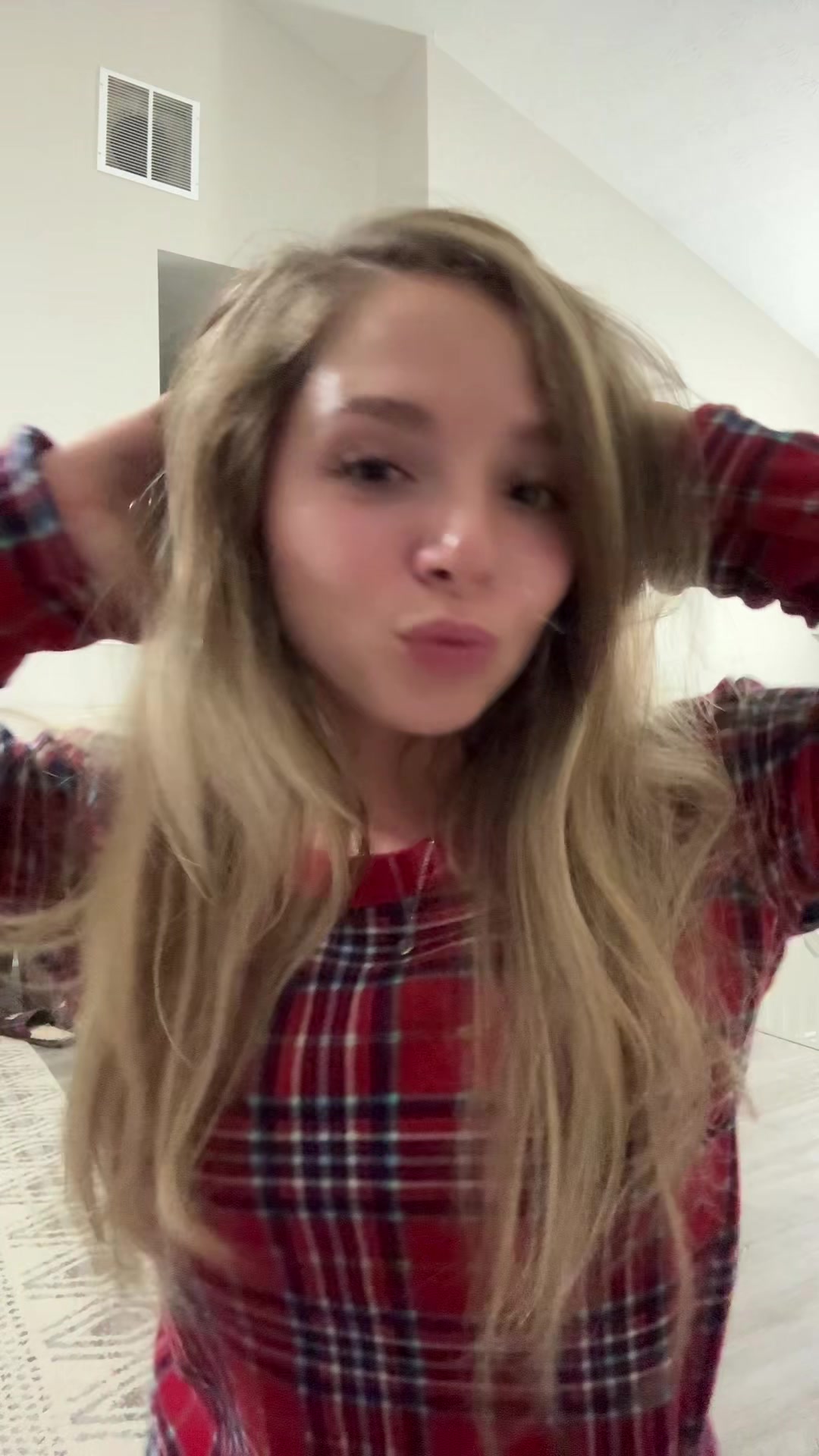 @shytayla