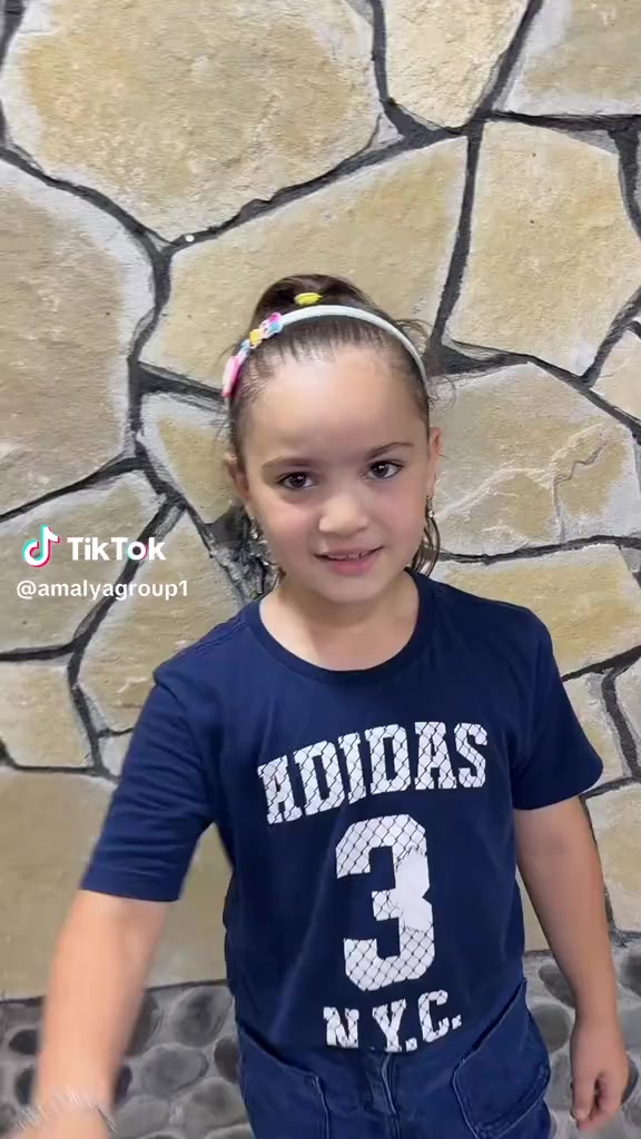 @Aylin_Rəqqasə_