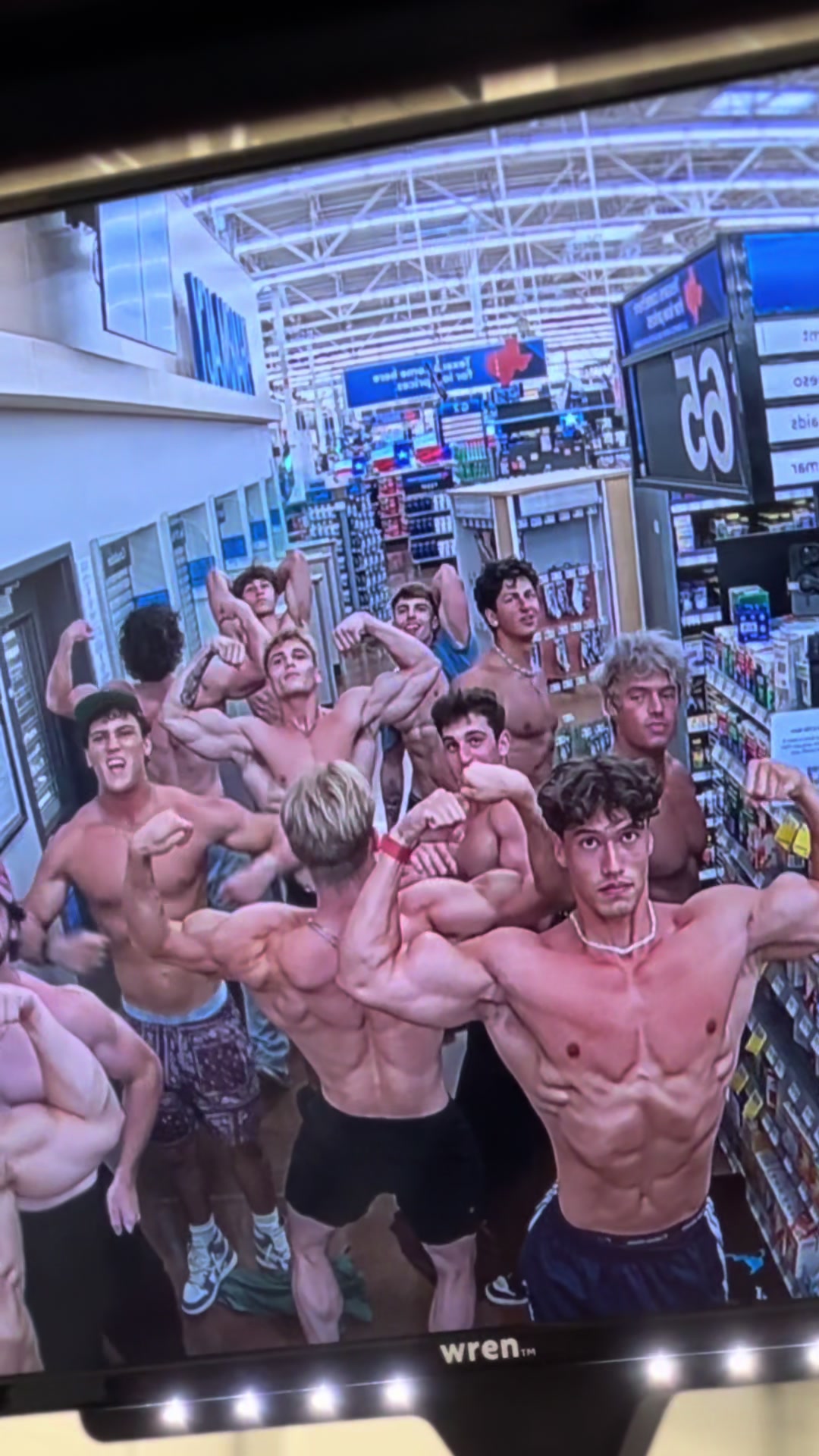 @CaseLifts_