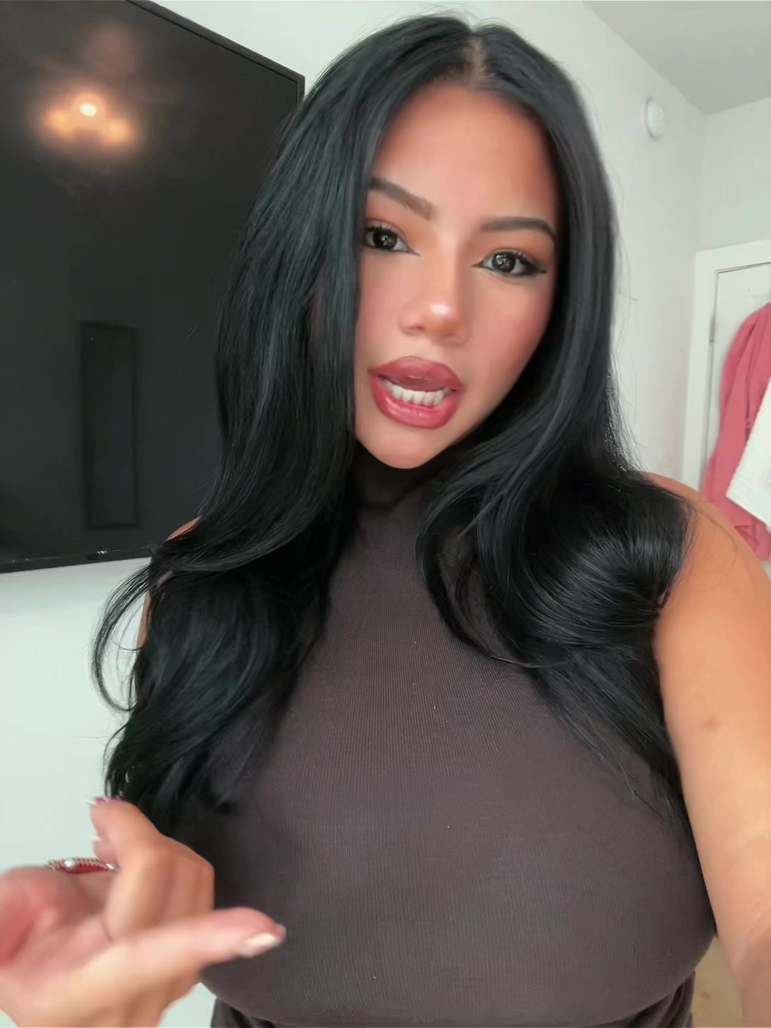 @VALENTINA