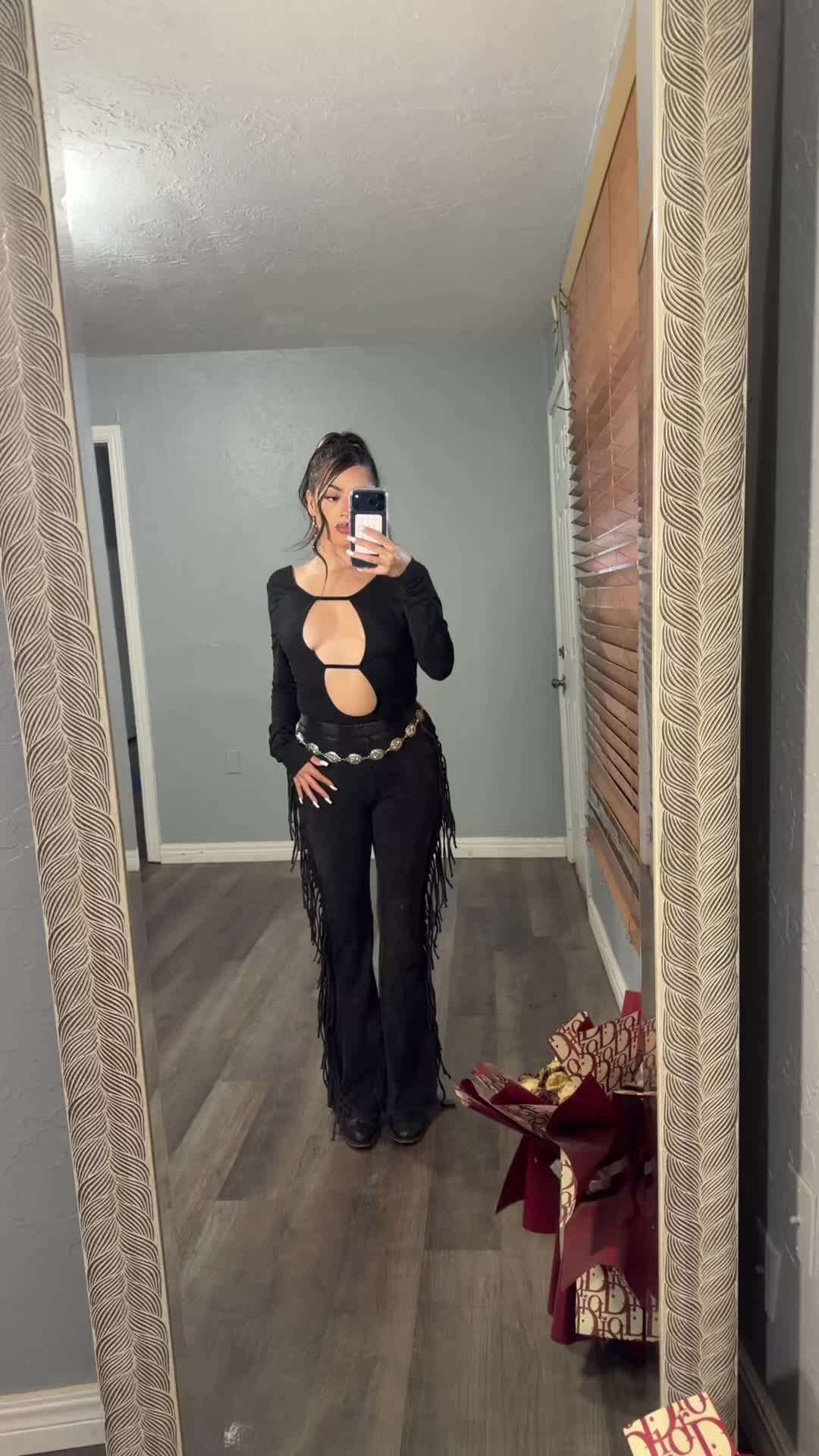 @Nina Salas ✫ ☆ ✯