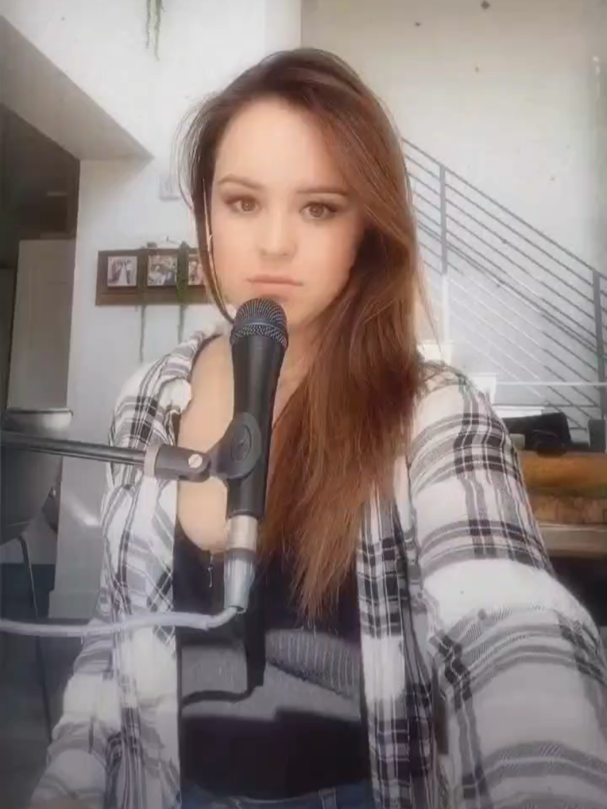 @wwwHayleyOcom