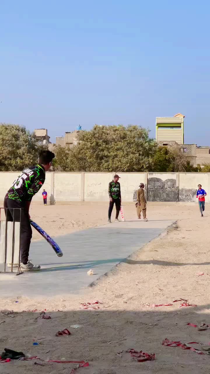 @♻️حاجی sahab 💢