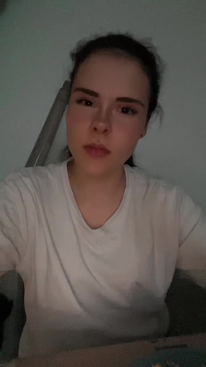 @Redbull_Girl_18