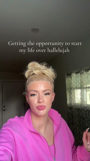 @Victoria Angelica