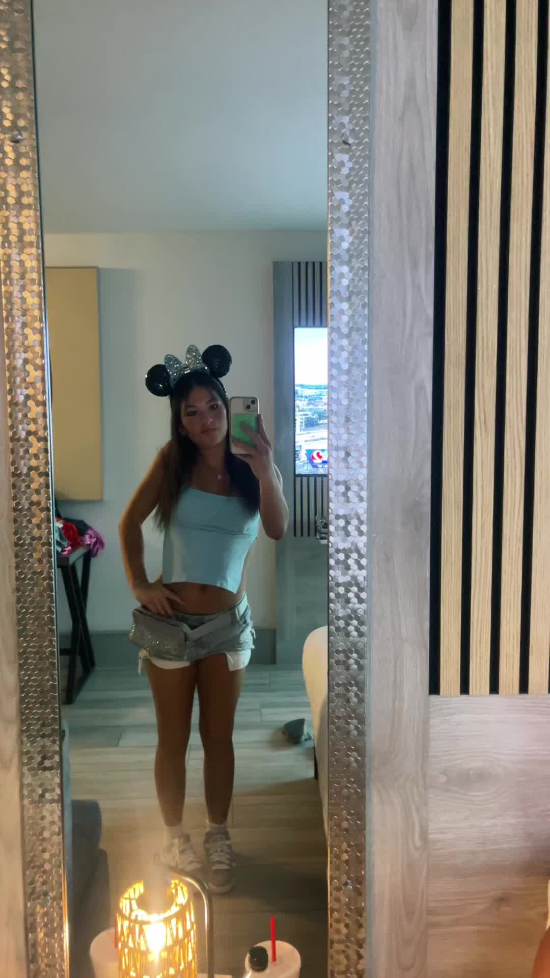 @hi