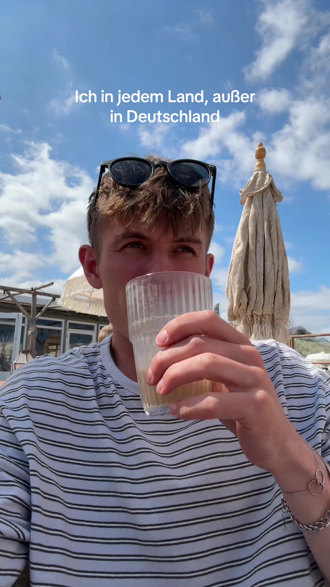@bydustinn