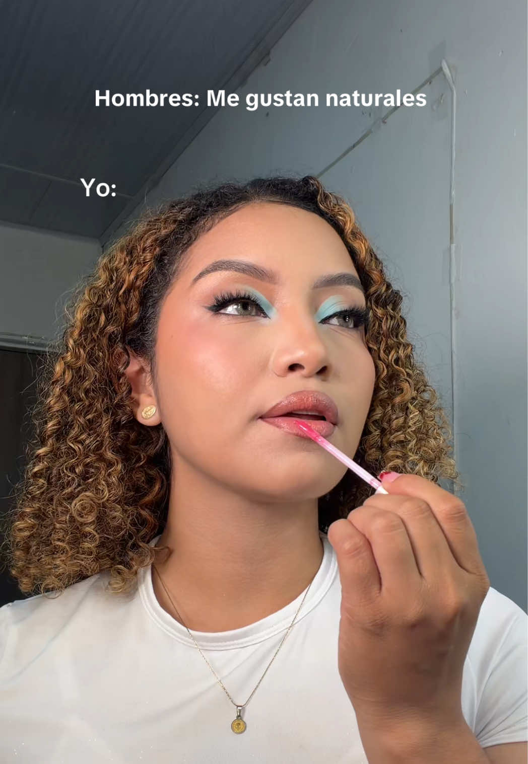 @Michell Ricardo_UGC