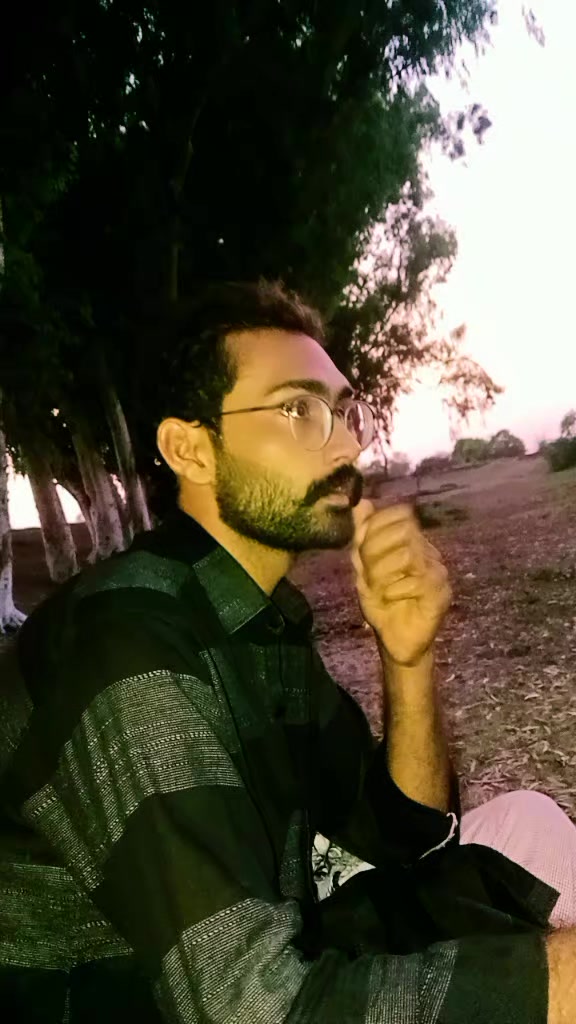 @عبدﷲ ٹھیکیدار