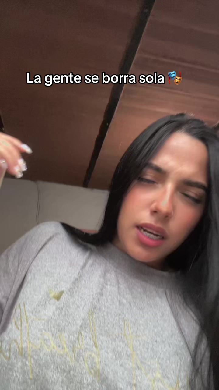 @Ana Hernández