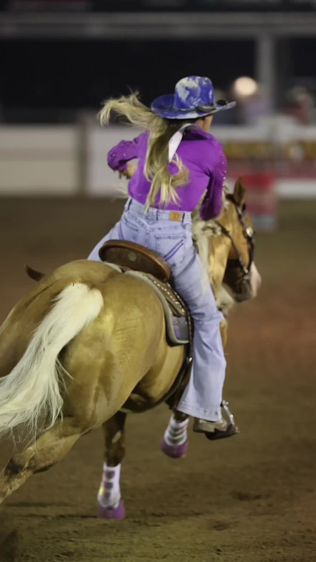@Red Hot Running Horses