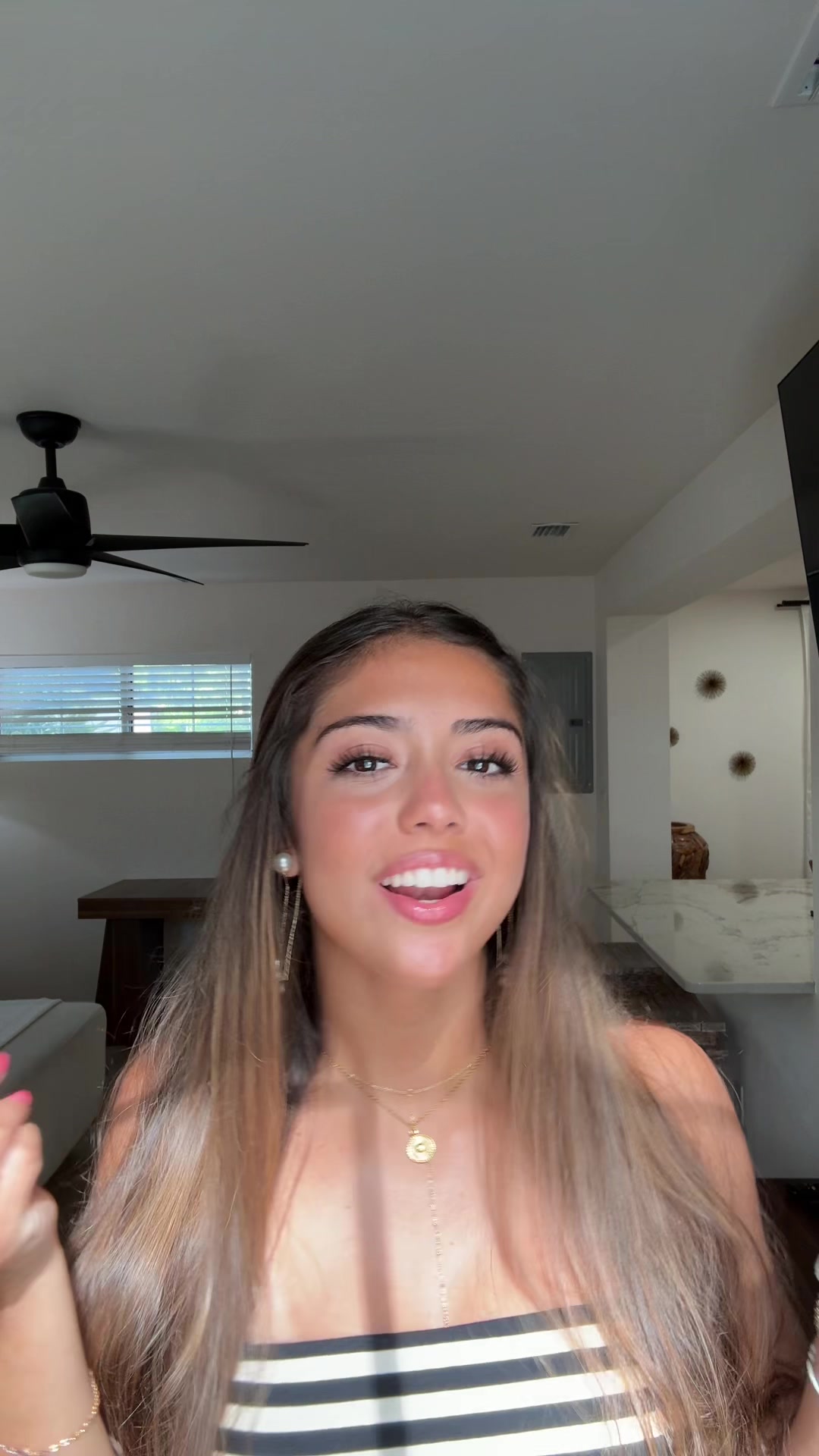 @hi