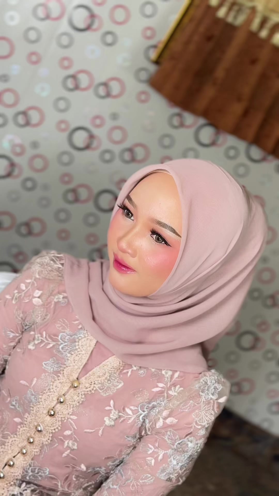 @AMANDAWIYONOMUA | MUA PONOROGO