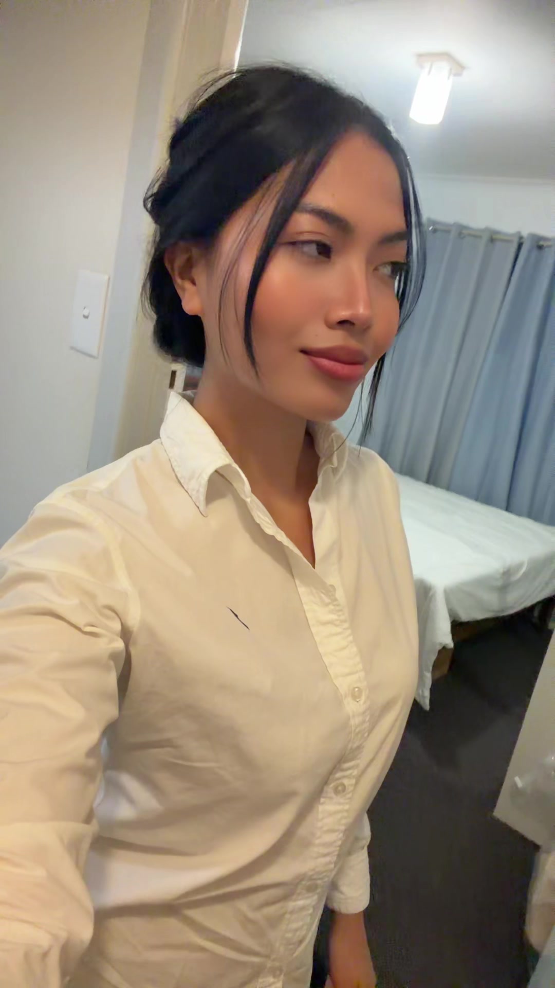 @Mellikay8 on IG