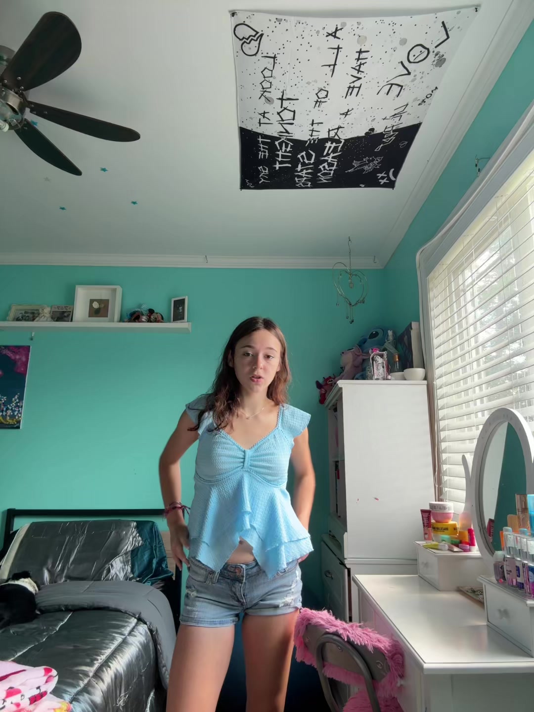 @totally_not_kiana