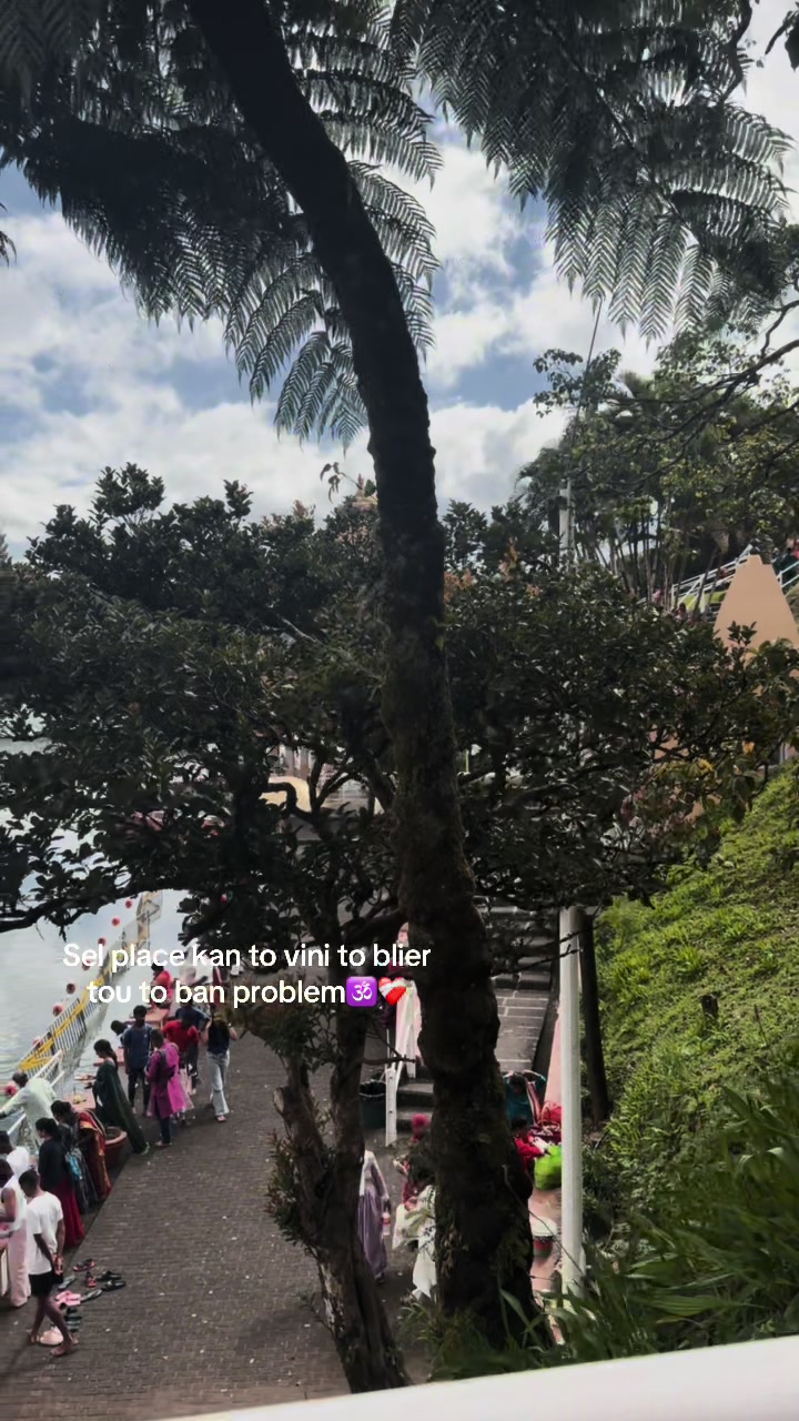 @கணேஷ்✨🍃